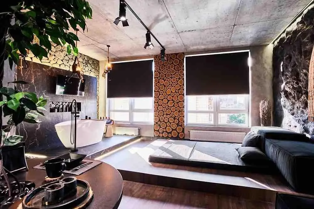 Black Rock Apart Downtown 50 М2 Улица Жилянская 68 Метро Олимпийская - Новый Дом 基輔 公寓
